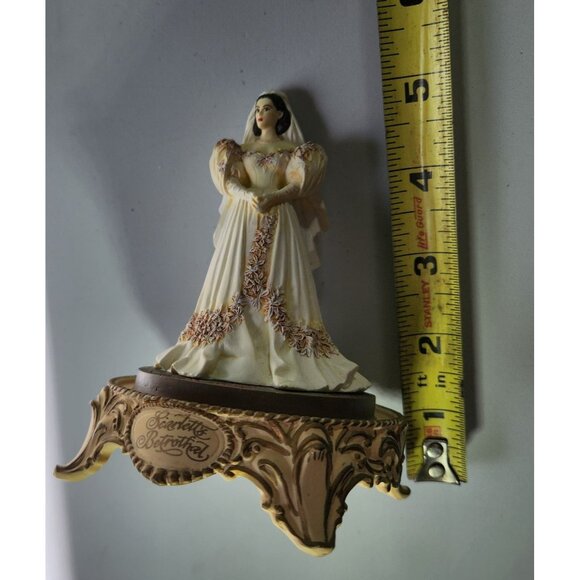 Scarletts Betrothal Gone With The Wind 1993 Limited Edition Figurine Glass Dome - Picture 5 of 5